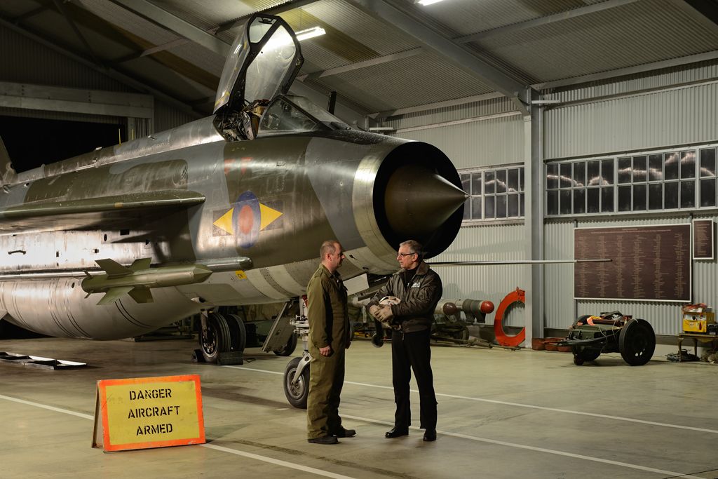 http://i910.photobucket.com/albums/ac307/hydealfred/Bruntingthorpe%20Feb%202013/DSC_3074_zpsa374e96c.jpg
