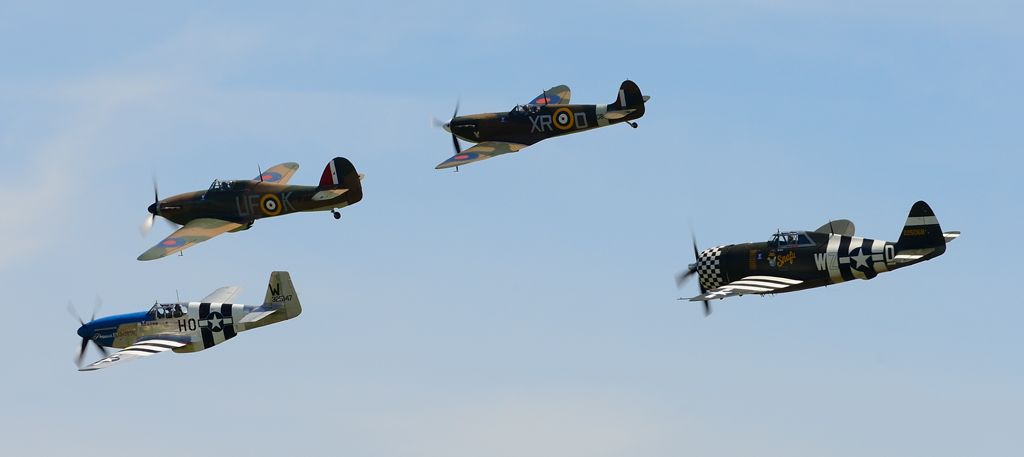 http://i910.photobucket.com/albums/ac307/hydealfred/Duxford%20Spring%20Airshow/DSC_2047_zpsbf4e3b90.jpg