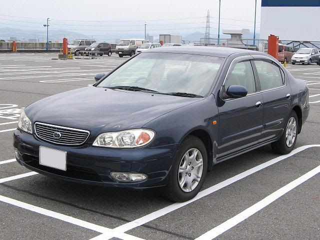 Nissan-Cefiro-a33_1998-front.jpg